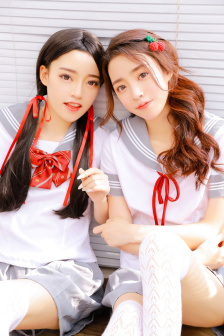 公车上拨开内裤进入青少年